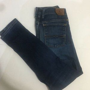 lucky brand jeans womens Size 2, 26x29 Charlie
